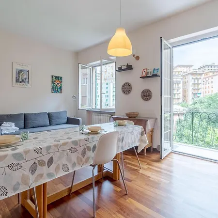 Apartment Oregina Cozy - W/ Balcony